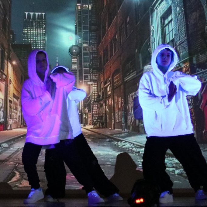 HipHop für Jungs ab der zweiten Klasse Kindertanzen HipHop für Jungs